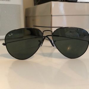 RayBan aviator sunglasses